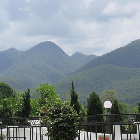 Baan Kung Kang De Pai Bagian luar foto