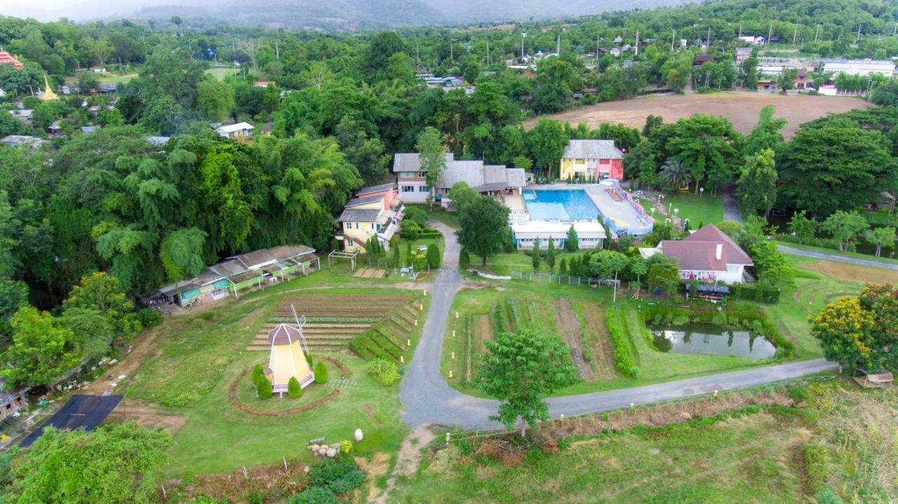 Baan Kung Kang De Pai Bagian luar foto